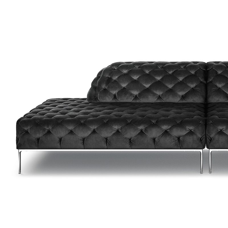 Sofa: TSUDOI Couch L