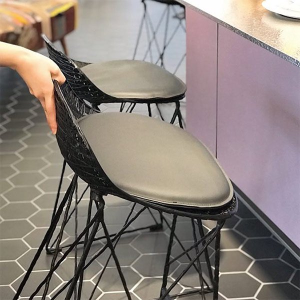 椅子と重さの関係